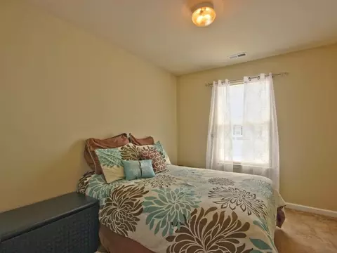 307 Weeping Willow Dr, Durham, NC 27704 photo 17