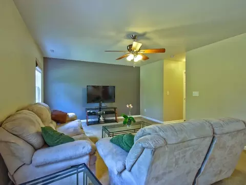 307 Weeping Willow Dr, Durham, NC 27704 photo 10