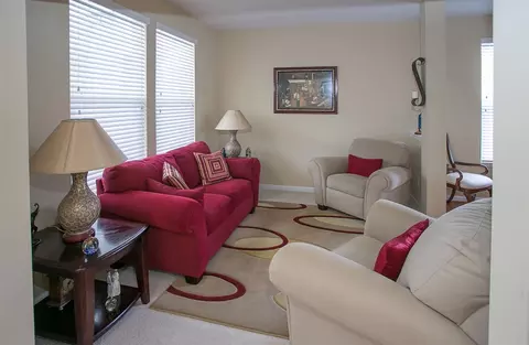 1909 Pear Tree Ln, Durham, NC 27703 photo 5