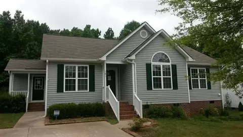 141 Creek Commons Ave, Garner, NC 27529 photo 1