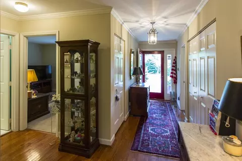 843 Inglenook Rd, Durham, NC 27707 photo 2