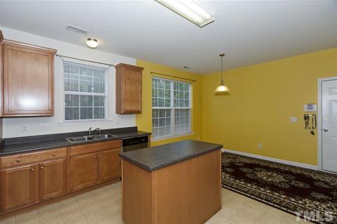6 Dawson Ct, Durham, NC 27703 photo 8