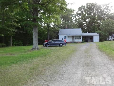 1422 Ellis Rd, Durham, NC 27703 photo 4