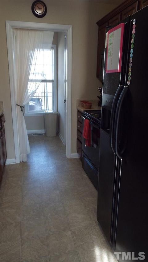 137 Millennium Ct, Kenly, NC 27542 photo 11