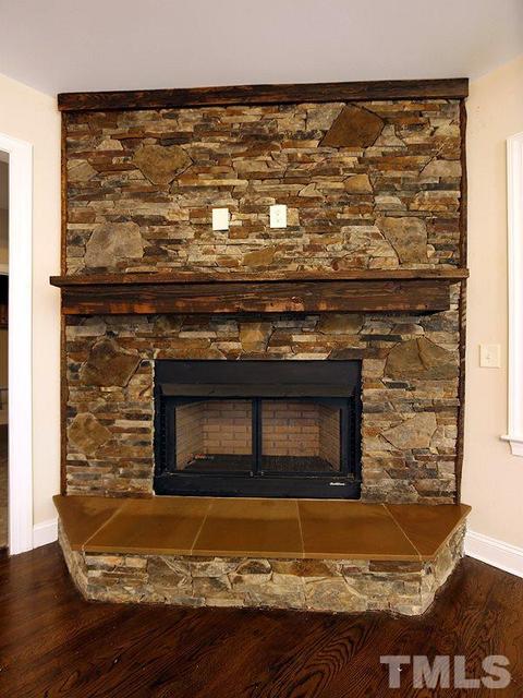 1093 Stirrup Ln, Stem, NC 27581 photo 7