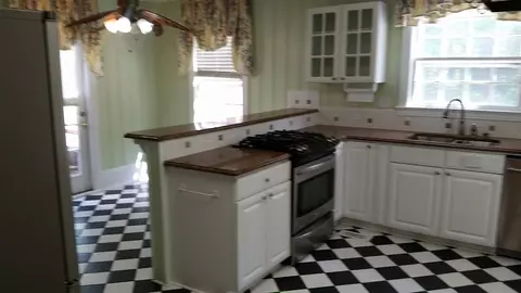 110 E Parker St, Smithfield, NC 27577 photo 12