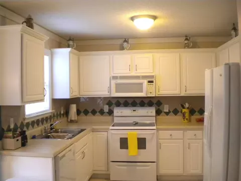 16 Norman Ct, Garner, NC 27529 photo 5