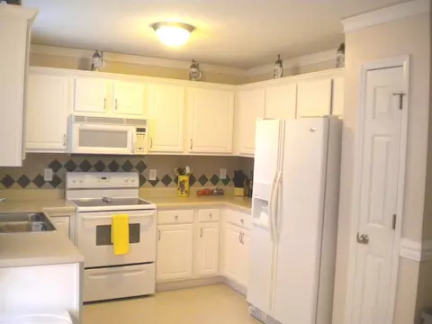 16 Norman Ct, Garner, NC 27529 photo 6