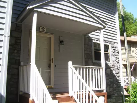 69 Willow Bridge Dr, Durham, NC 27707 photo 1
