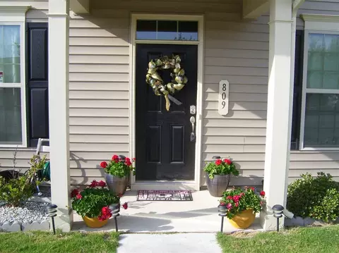 809 Keystone Park Dr, Morrisville, NC 27560 photo 2