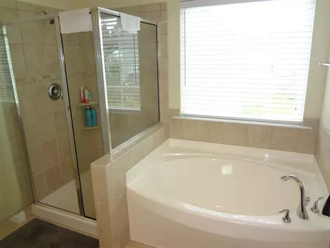 13 White Willow Ct, Durham, NC 27703 photo 17