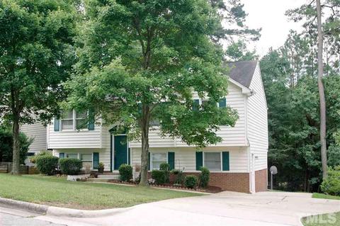 207 Maumee Ct, Cary, NC 27513 photo 2