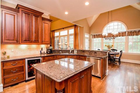1128 N Devlin Ct, Raleigh, NC 27614 photo 2