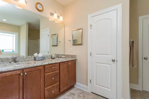 80 Hackberry Dr E, Youngsville, NC 27596 photo 16