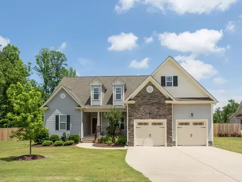 80 Hackberry Dr E, Youngsville, NC 27596 photo 1