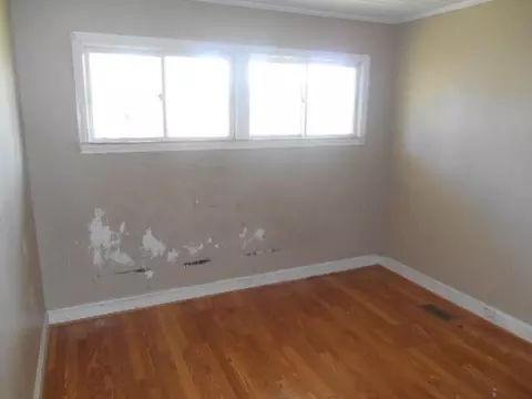 502 4th St, Bladenboro, NC 28320 photo 9