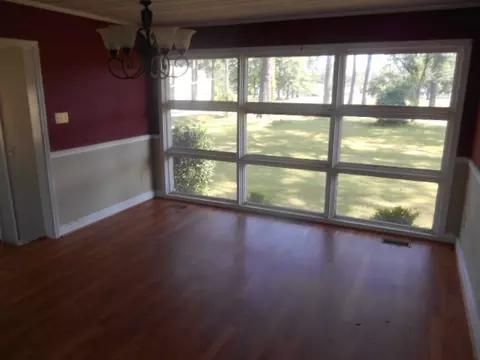 502 4th St, Bladenboro, NC 28320 photo 4