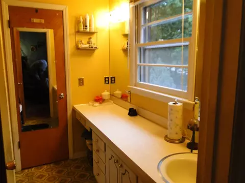 2414 Winburn Ave, Durham, NC 27704 photo 8