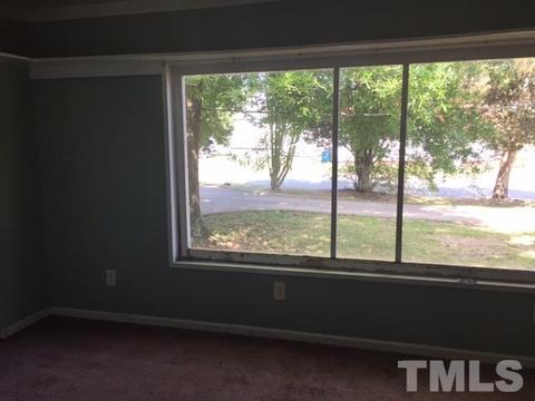 600 E Parker St, Graham, NC 27253 photo 10