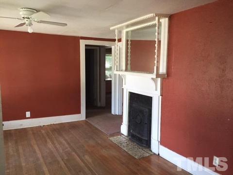 600 E Parker St, Graham, NC 27253 photo 3