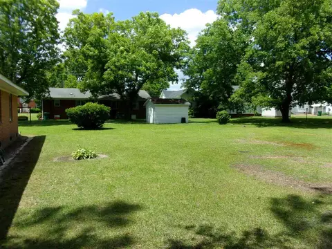 304 E First St, Kenly, NC 27542 photo 18
