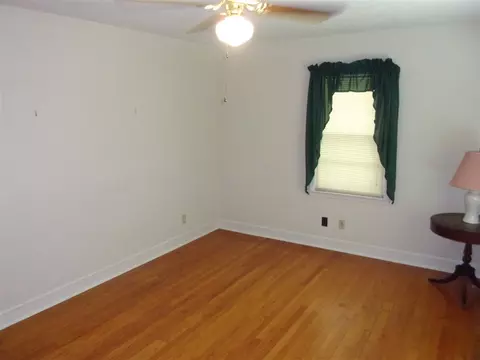 304 E First St, Kenly, NC 27542 photo 6