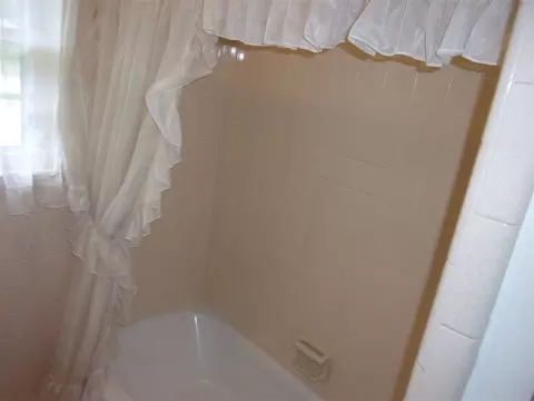 304 E First St, Kenly, NC 27542 photo 13