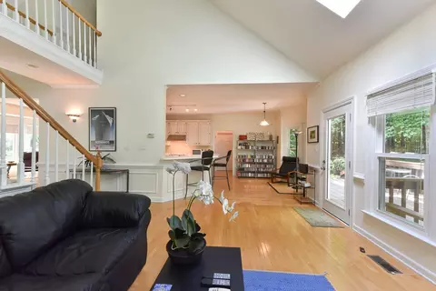 110 Waverly Pl, Durham, NC 27713 photo 2