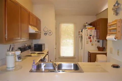 25 Joci Ct, Durham, NC 27704 photo 7