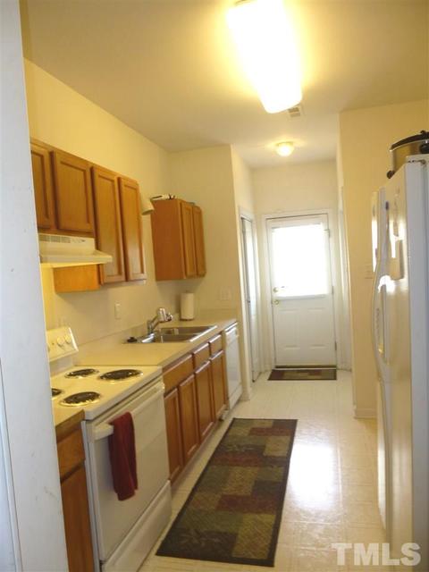 136 Bayleigh Ct, Garner, NC 27529 photo 7