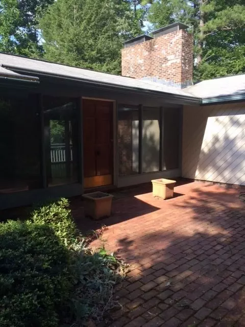 4915 Whitfield Rd, Durham, NC 27707 photo 2