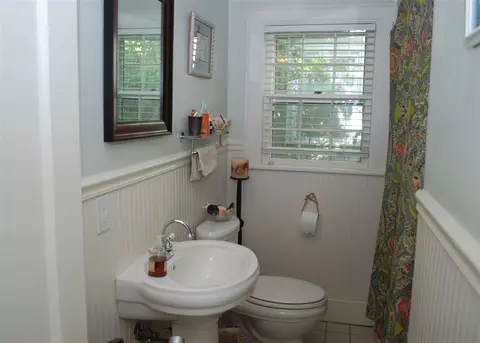 725 E Whitaker Mill Rd, Raleigh, NC 27608 photo 16
