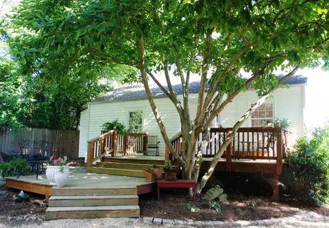 725 E Whitaker Mill Rd, Raleigh, NC 27608 photo 17