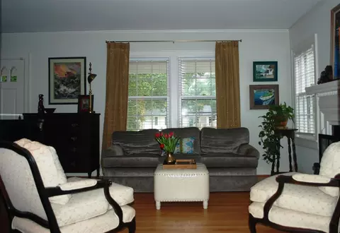 725 E Whitaker Mill Rd, Raleigh, NC 27608 photo 3