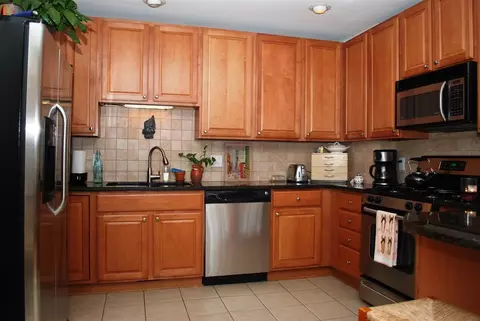 725 E Whitaker Mill Rd, Raleigh, NC 27608 photo 9