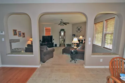 2512 Oleander Dr, Durham, NC 27703 photo 8