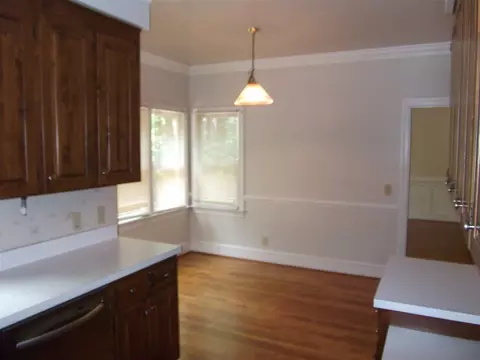 2301 Parkside Dr, Durham, NC 27707 photo 8