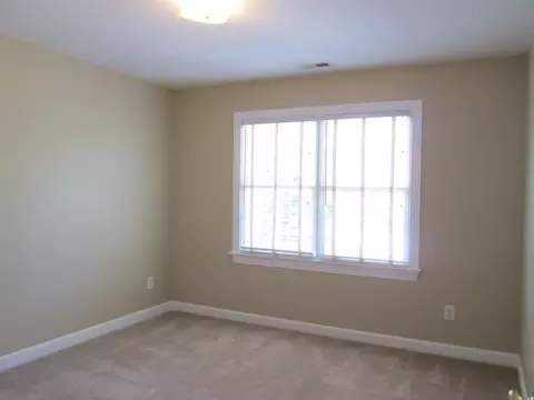 204 Ashmont Ln, Durham, NC 27713 photo 12