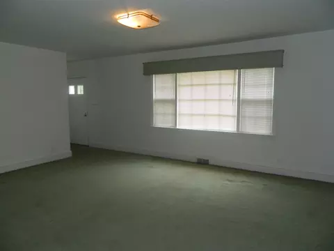 5653 Stott St, Bailey, NC 27807 photo 6