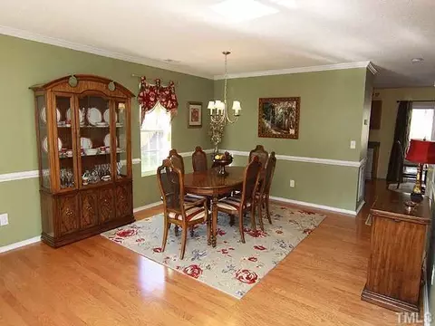 5 Castlewell Pl, Durham, NC 27703 photo 3