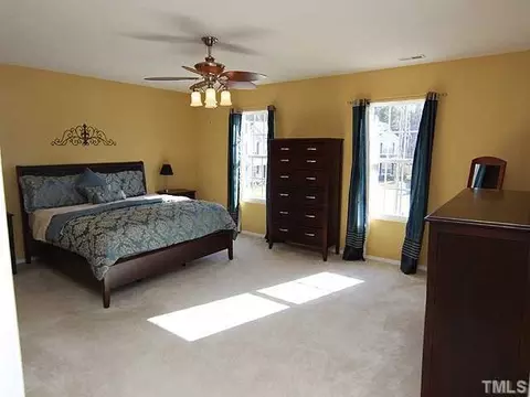 5 Castlewell Pl, Durham, NC 27703 photo 7