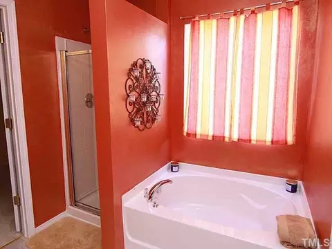 5 Castlewell Pl, Durham, NC 27703 photo 8