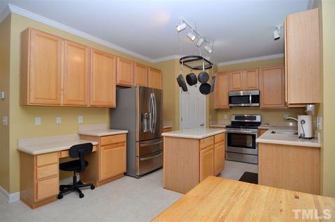 514 Loblolly Dr, Durham, NC 27712 photo 9