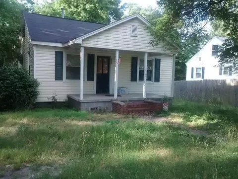912 Pleasant Dr, Durham, NC 27703 photo 1