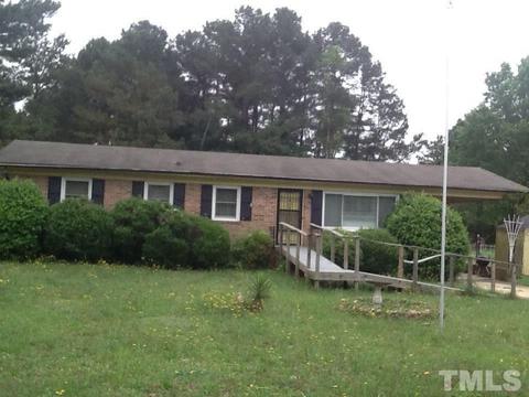 1609 Cameron Dr, Wake Forest, NC 27587 photo 1