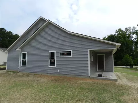 77 Grouper Ct, Benson, NC 27504 photo 2
