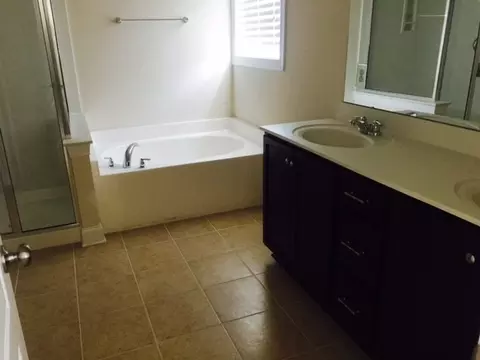 820 Poplar St, Durham, NC 27703 photo 13