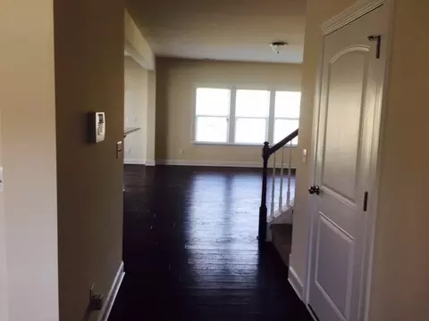 820 Poplar St, Durham, NC 27703 photo 4