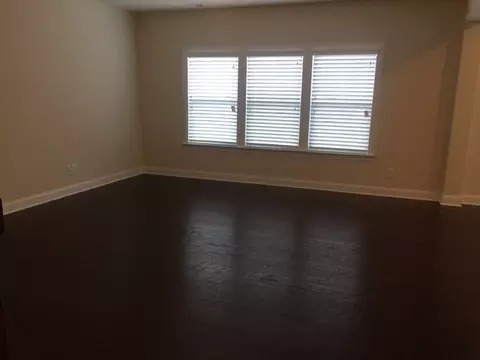 812 Poplar St, Durham, NC 27703 photo 6
