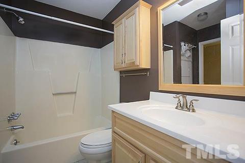 14 Grove Park Rd, Durham, NC 27705 photo 11